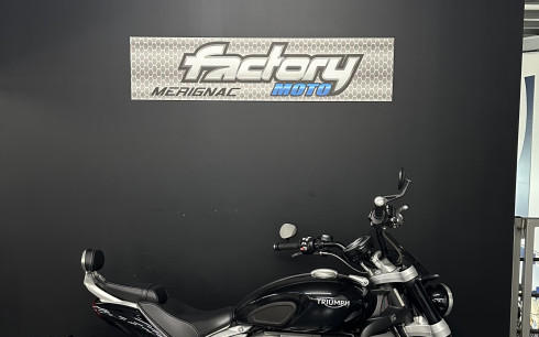 TRIUMPH ROCKET 3 GT