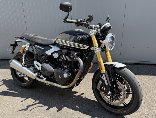 TRIUMPH SPEED TWIN 1200 RS