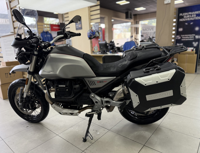 MOTO GUZZI V85 TT 850