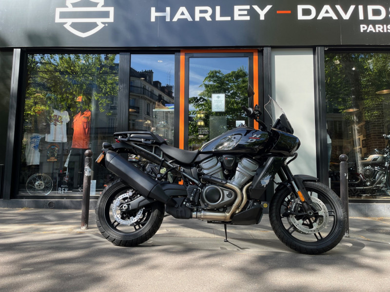 HARLEY-DAVIDSON ADVENTURE PAN AMERICA 1250