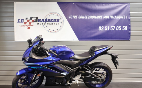 YAMAHA YZF-R3 A2