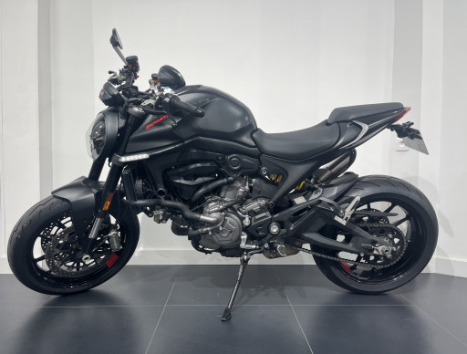 DUCATI MONSTER 937 