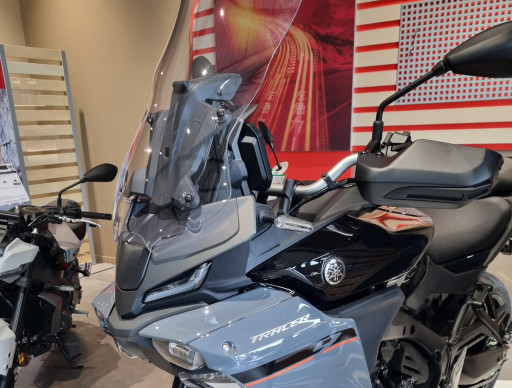 YAMAHA TRACER 9 Y-AMT