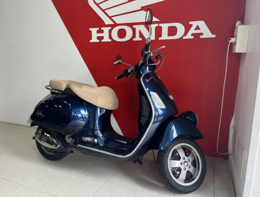 PIAGGIO VESPA 250 GTV GARANTIE 1 AN