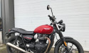 TRIUMPH STREET TWIN  900