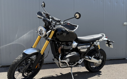 TRIUMPH SCRAMBLER 1200 XE