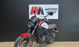 YAMAHA XSR 700 XSR700 A2 Bridée