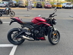 TRIUMPH STREET TRIPLE 765 RS