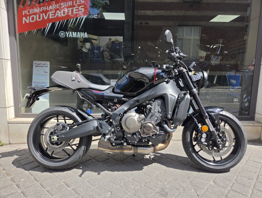 YAMAHA XSR 900