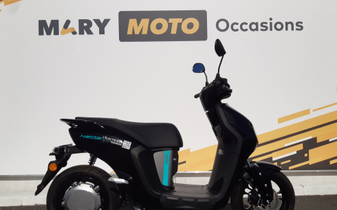 YAMAHA NEO