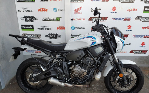 YAMAHA XSR 700