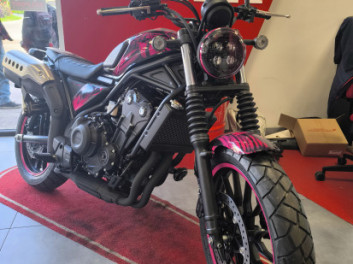 HONDA CL500 "EDITION MIAMI 80" SCRAMBLER