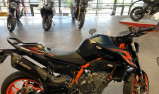 KTM 890 DUKE R