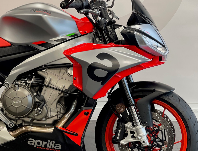 APRILIA TUONO 660