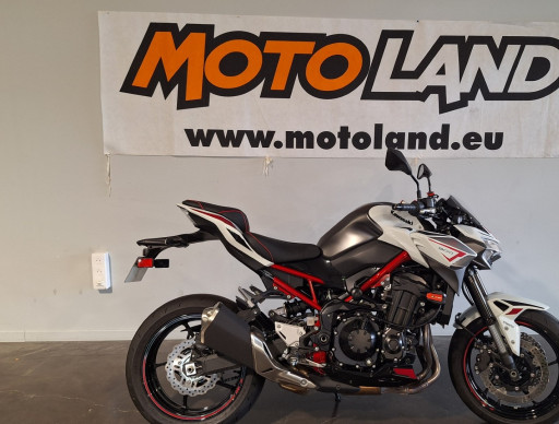 KAWASAKI Z 900