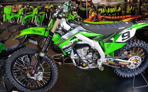 KAWASAKI KX450F CROSS