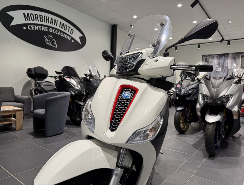 PIAGGIO MEDLEY 125 S / Garantie 
