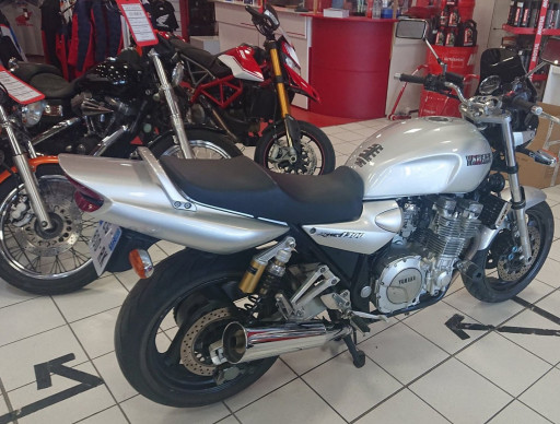 yamaha xjr1300