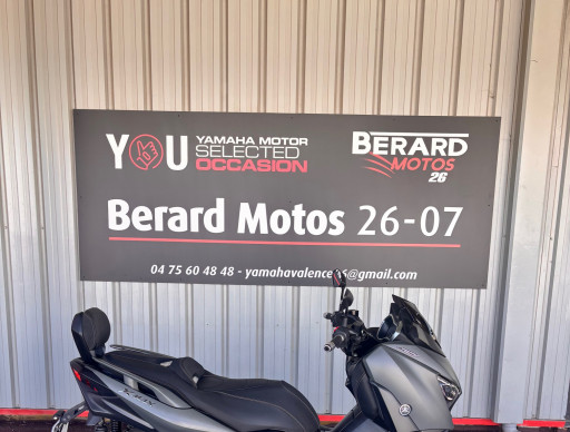 YAMAHA X-MAX 125 TECH MAX