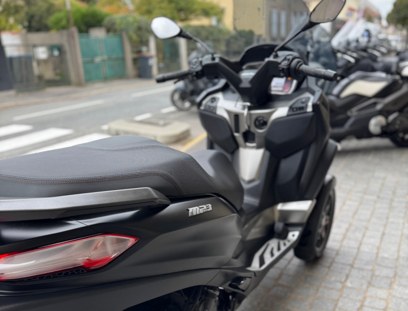 PIAGGIO MP3 530 HPE EXCLUSIVE