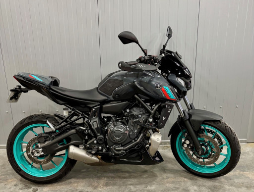 YAMAHA MT-07