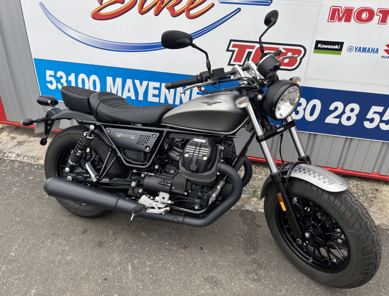 MOTO GUZZI V9 BOBBER