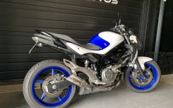 SUZUKI GLADIUS 650 A2