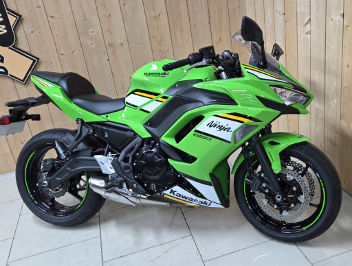 KAWASAKI NINJA 650 47.5cv 2025