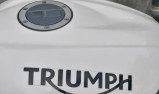 TRIUMPH STREET TRIPLE 675