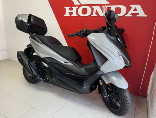 HONDA FORZA 350 SMART TOP BOX A2 GARANTIE 2031