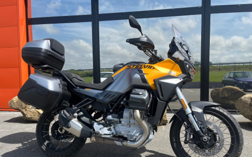 MOTO GUZZI STELVIO