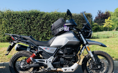 MOTO GUZZI V85 TT 850 Premium Graphics 850