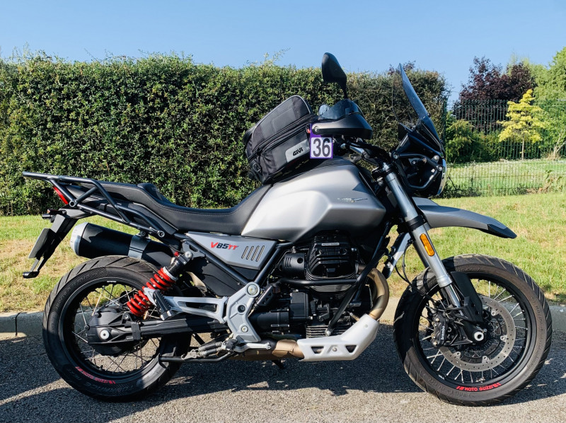 MOTO GUZZI V85 TT 850 Premium Graphics 850