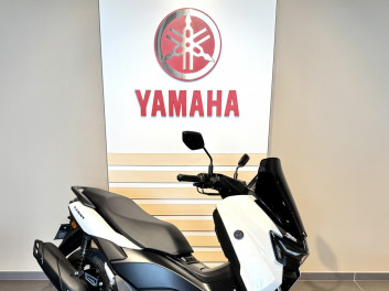 YAMAHA NMAX 125