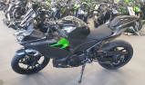 KAWASAKI NINJA 400 (Full équipée)