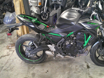 KAWASAKI Z 650 Accidente RSV N°22501