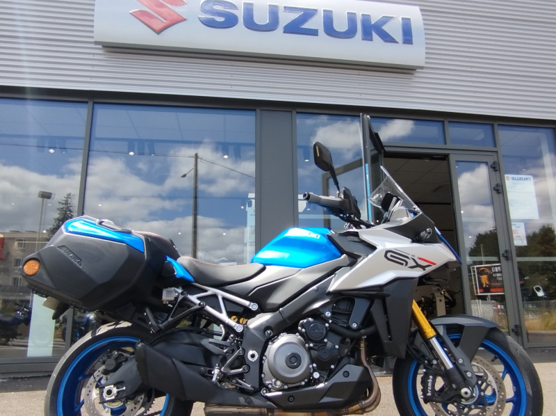 SUZUKI GSX-S 1000 GX PACK+  (selles confort + poignées chauffantes)