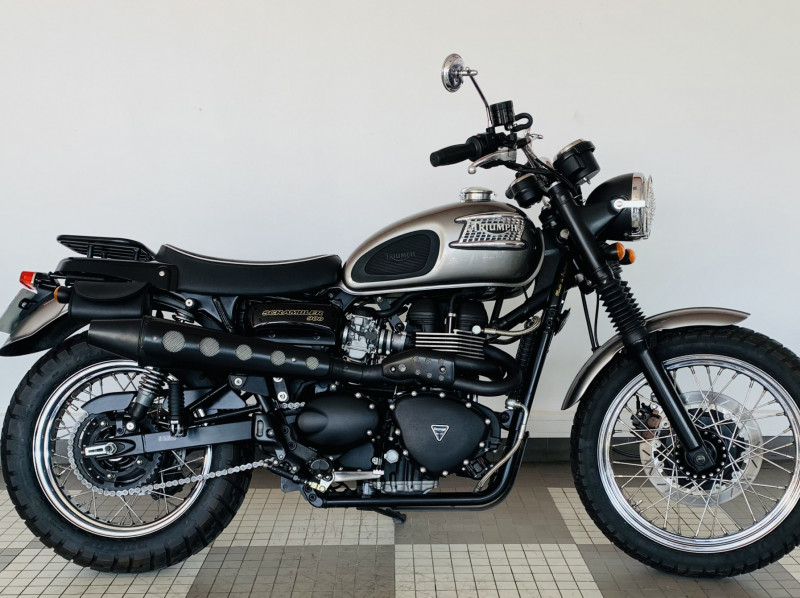 TRIUMPH SCRAMBLER 900 SERIE MECATWIN