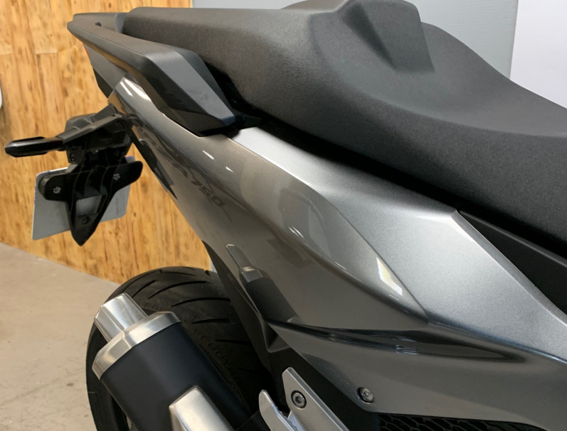 HONDA NSS FORZA 750