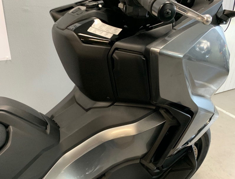 HONDA NSS FORZA 750