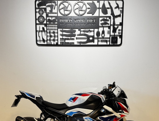 BMW M 1000R