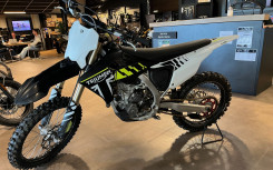 TRIUMPH TF 250-X