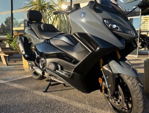YAMAHA XP T-MAX 560 TECH MAX