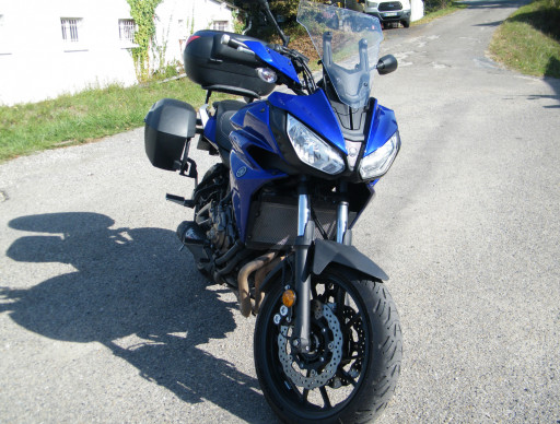YAMAHA TRACER 7