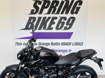 YAMAHA MT-07 (47.5CV)