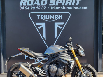 TRIUMPH SPEED TRIPLE 1200 RS