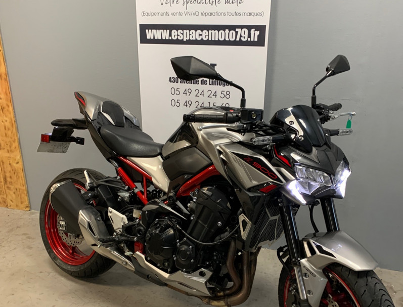 KAWASAKI Z 900