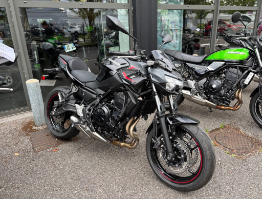 KAWASAKI Z 650