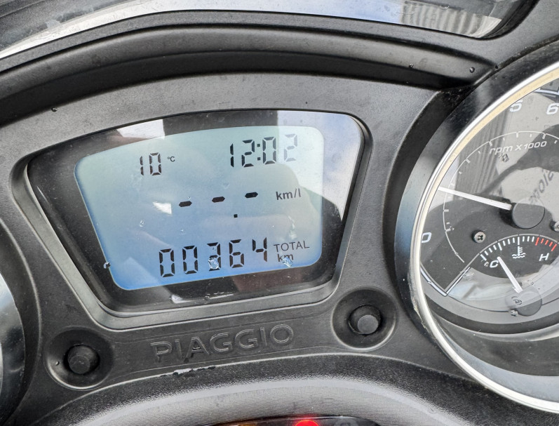PIAGGIO MP3 300 HPE SPORT ABS ASR