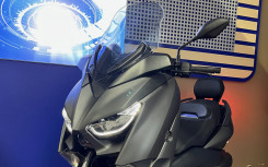 YAMAHA X-MAX 125